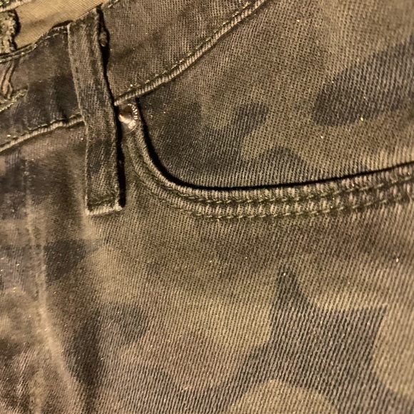 HUDSON NICO SUPER SKINNY MID RISE CAMOUFLAGE JEANS SIZE 26 - Picture 6 of 9